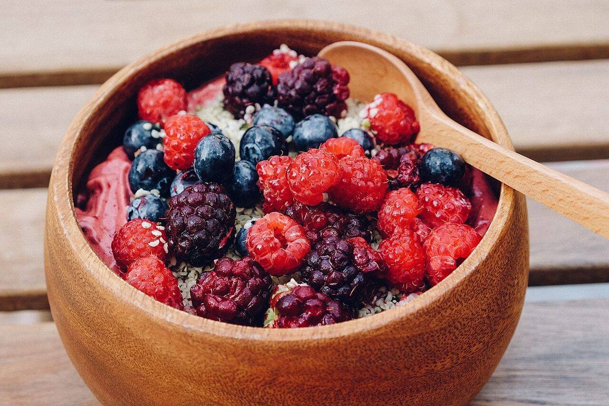 Berries Galore Acai Bowl (30276166867) (Acai Berries)