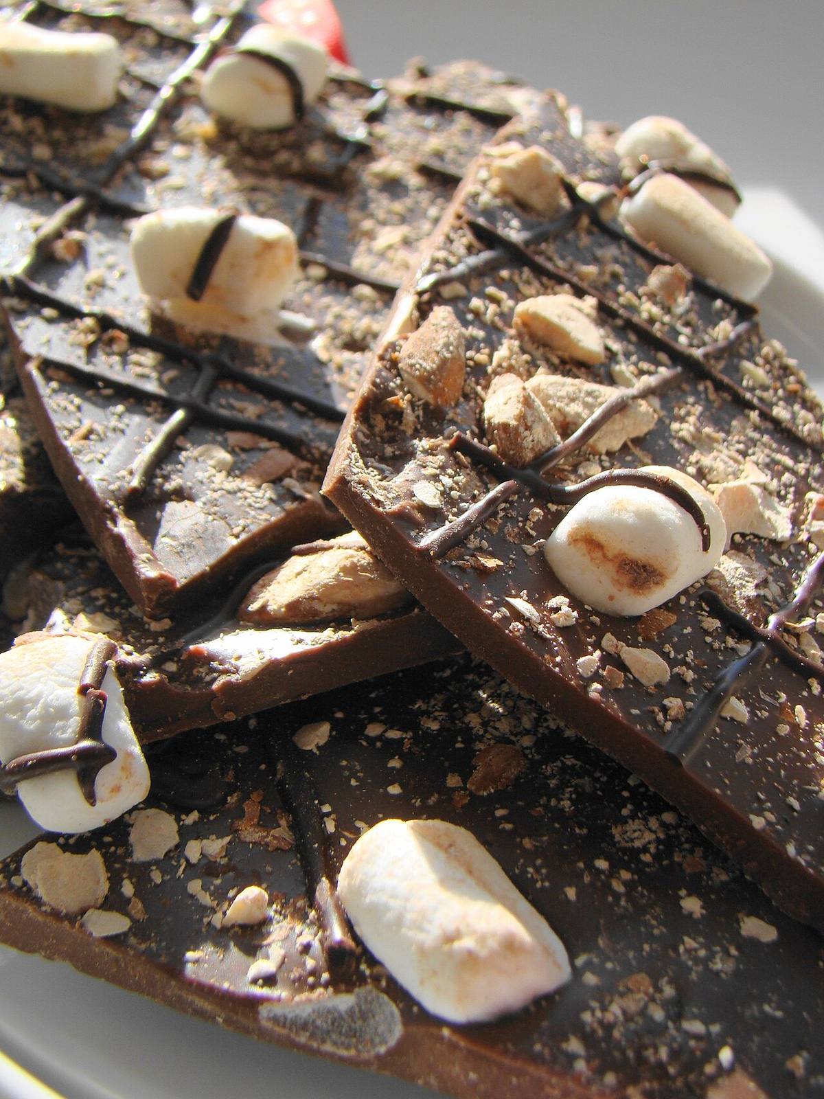 Almond Bark — photograph from Wikimedia Commons