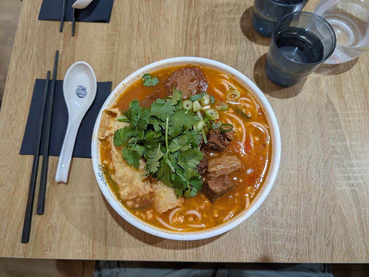 King of Tomato Broth - Yun Gui Chuan, Brick Lane 2026-09-22 (Beef Broth)