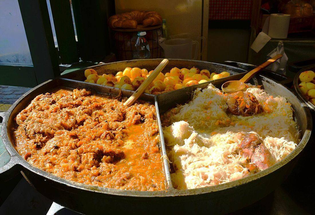 Bigos — photograph from Wikimedia Commons