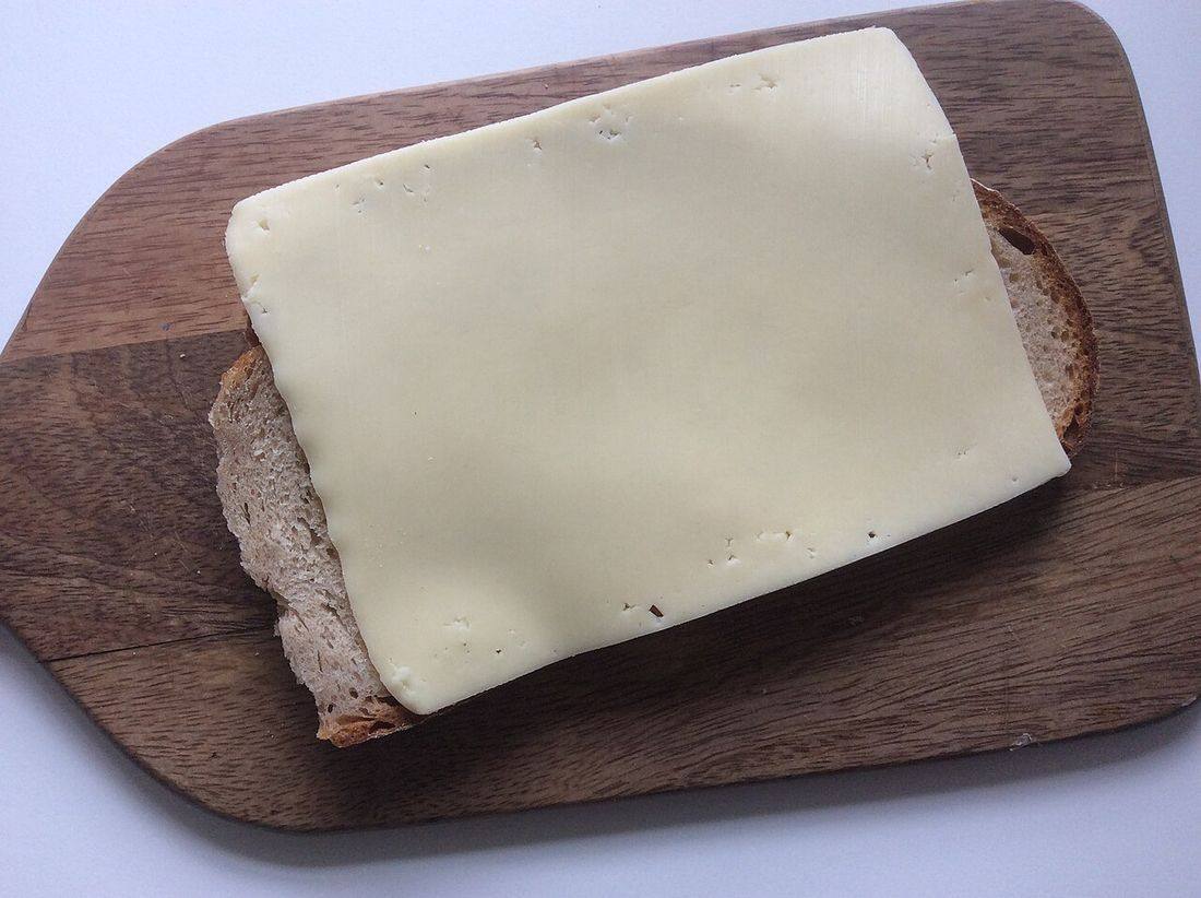 Bread with Butterkäse (Butterkase)