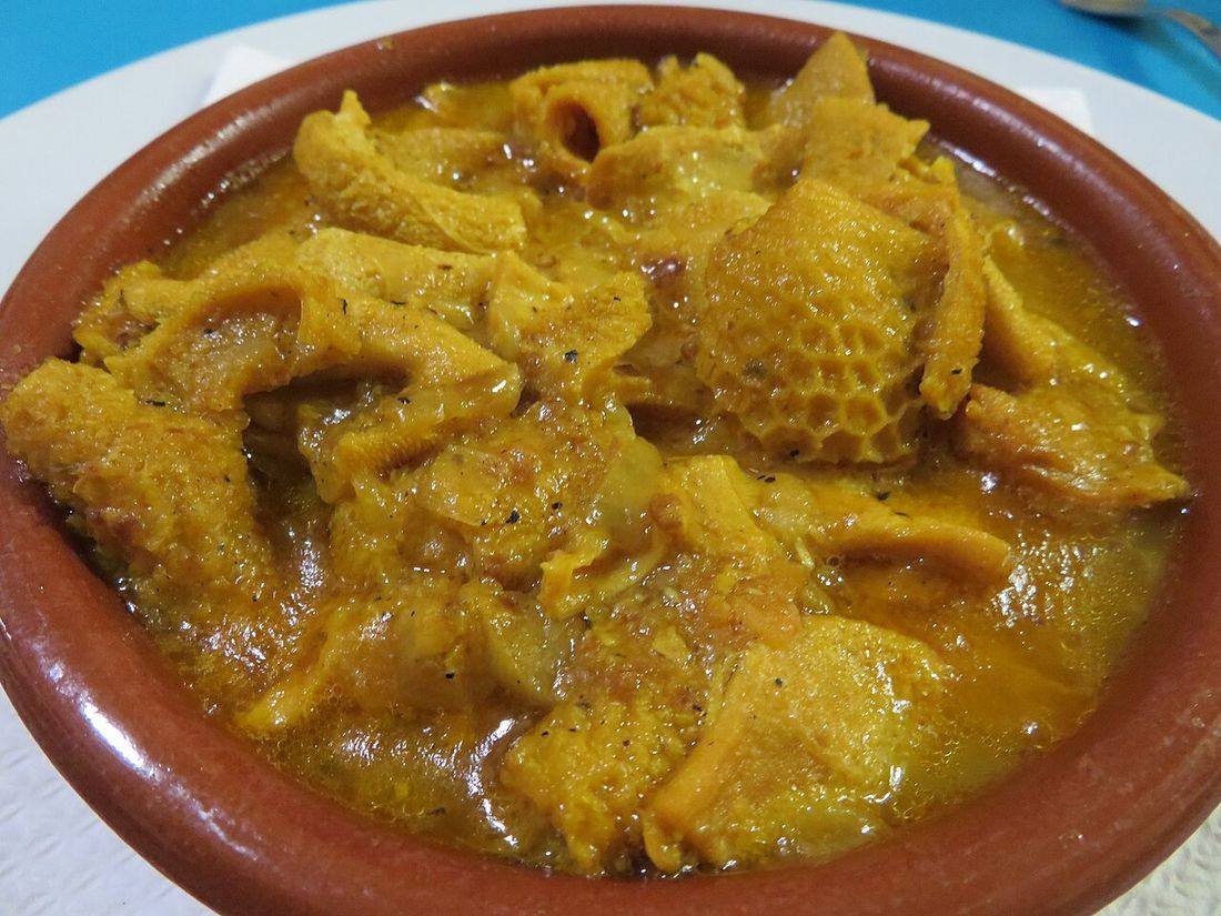 Callos de cordero. Guiso de casquería