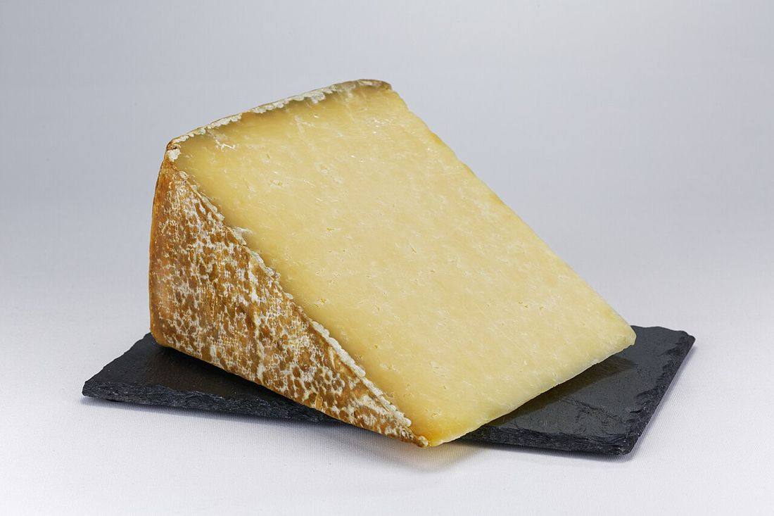 Wikicheese-XX - Cantal entre-deux - 20180601 - 002