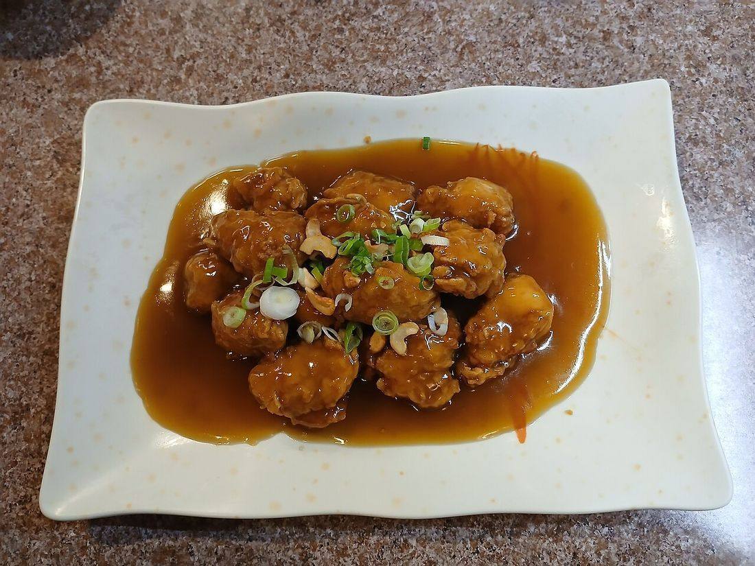 Springfield-style cashew chicken without rice, Hong Kong Inn, Springfield, Missouri