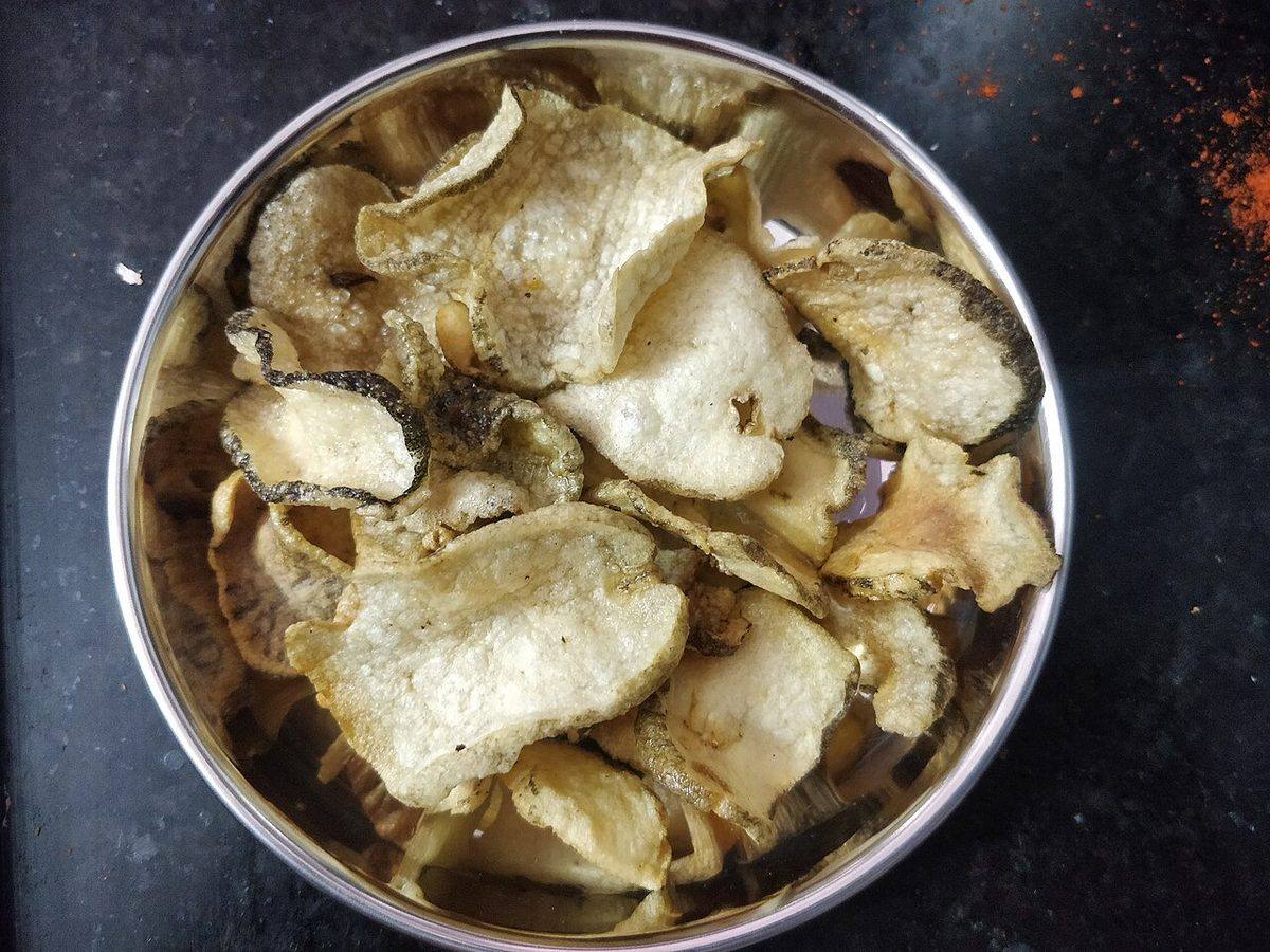 Fried Conch Chips-Thoothukudi-Tamil Nadu-DED 006 (Conch)