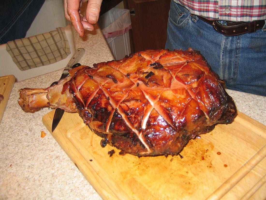 Country Ham — photograph from Wikimedia Commons
