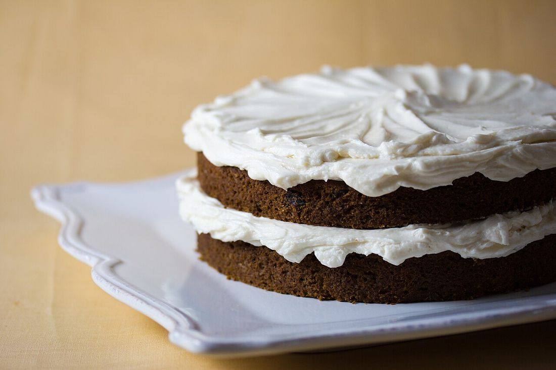 Vegan Cream Cheese Frosting cake
