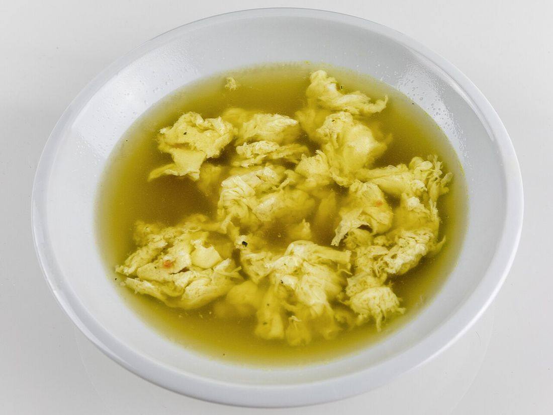 Einlaufsuppe im Teller-0372 (Egg Drop Soup)