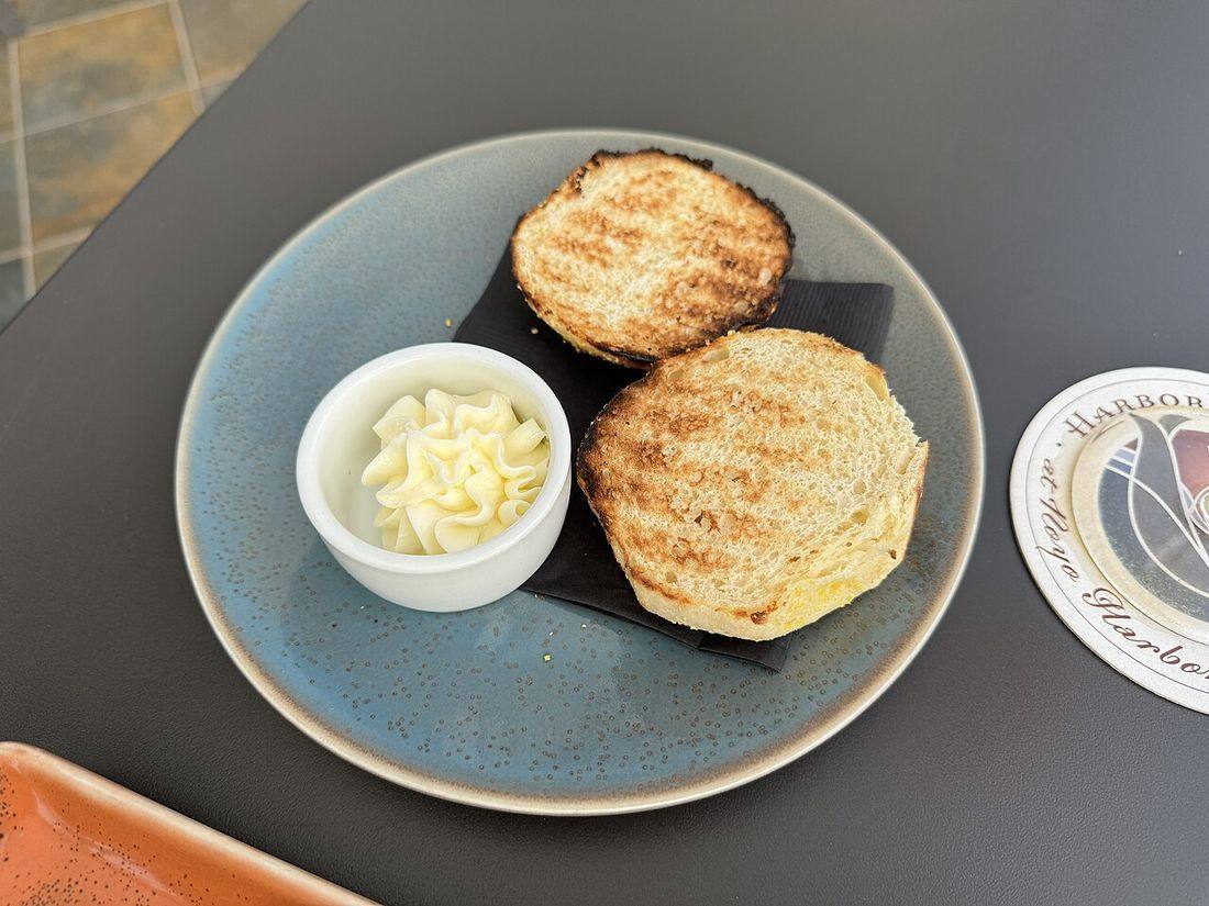 Harborview Bistro & Bar - January 2024 - Sarah Stierch 08 (English Muffins)