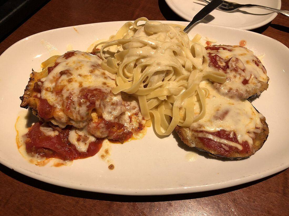 Chicken fettuccine alfredo