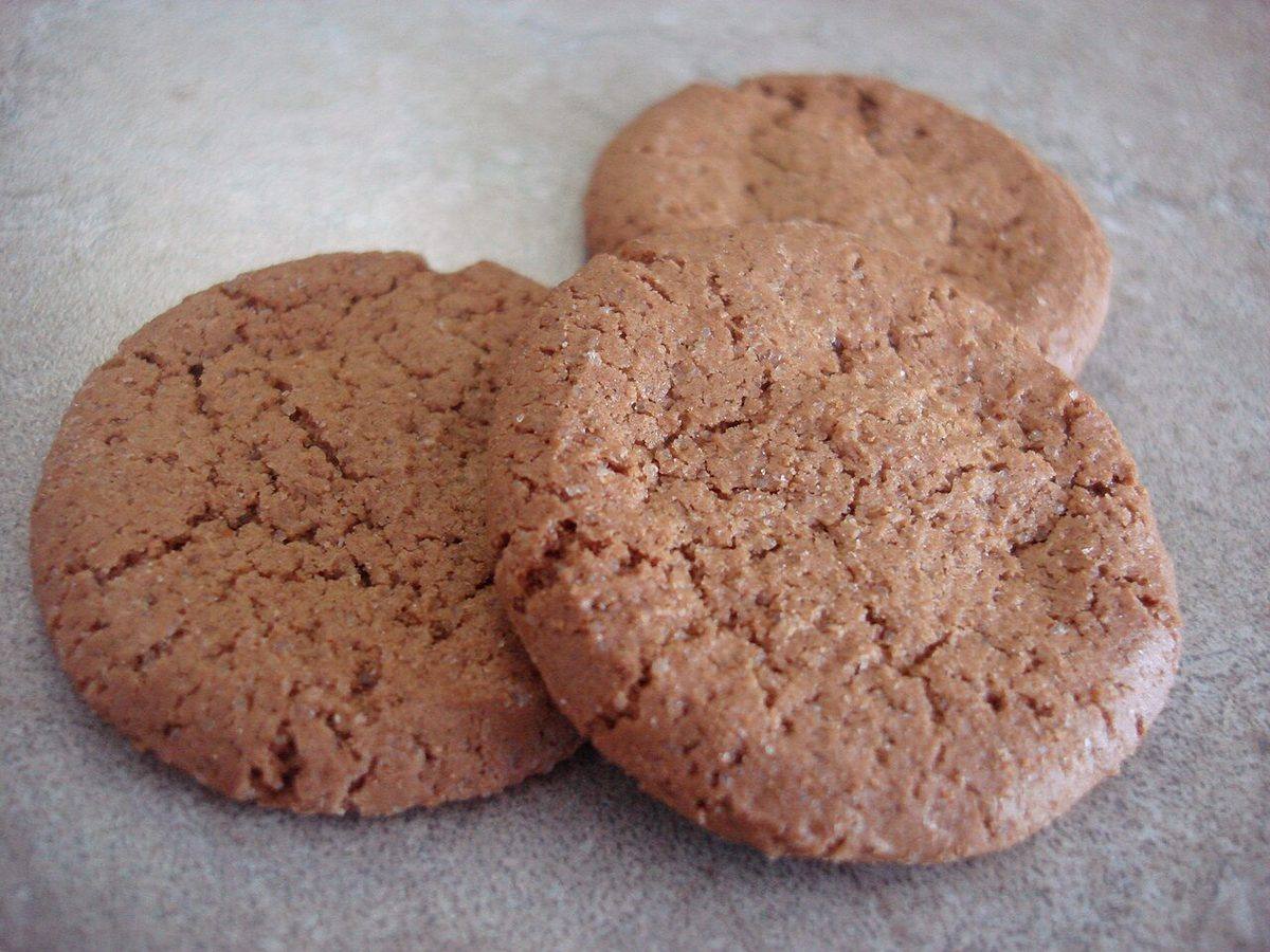 Round gingersnaps (Gingersnaps)
