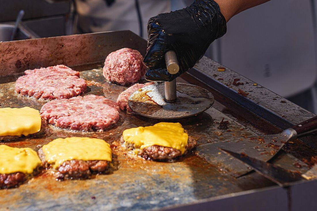 Cooking burger patties at BJBF 2026 20260503142902 (Hamburger Patties)