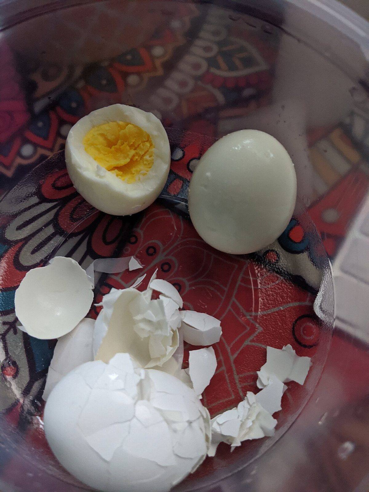 Hard boiled egg 2 (Hard-Boiled Eggs)