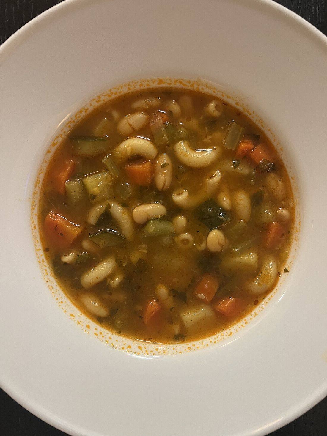 Liat Portal for Foodie Disorder - Homemade minestrone soup