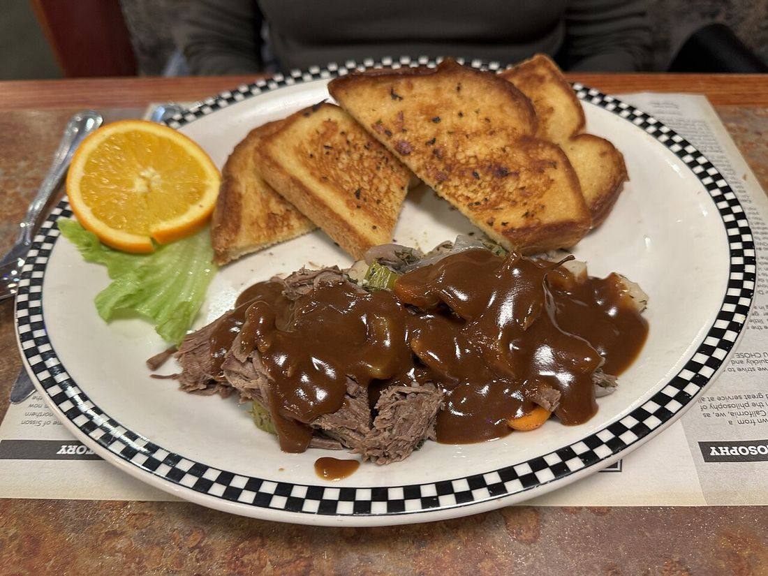 Black Bear Diner - December 30 2024 - Sarah Stierch 01 (Mississippi Pot Roast)