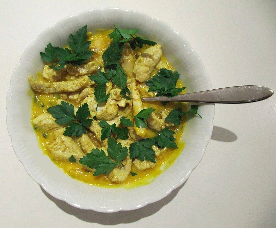 Geflügel-Mulligatawny-Suppe (Mulligatawny Soup)