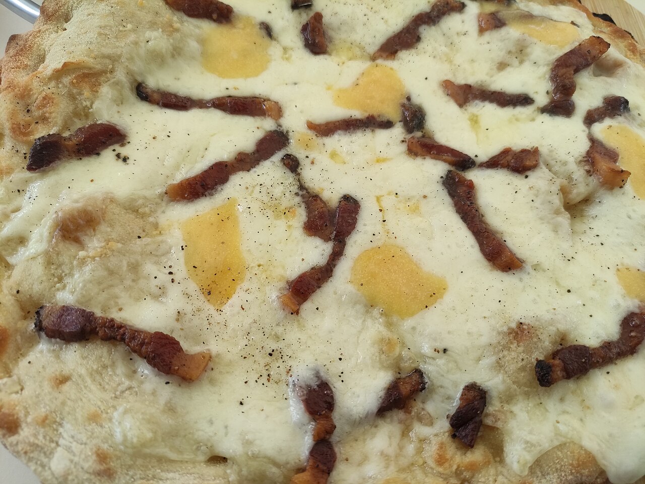 Pinsa biancha (Nduja)