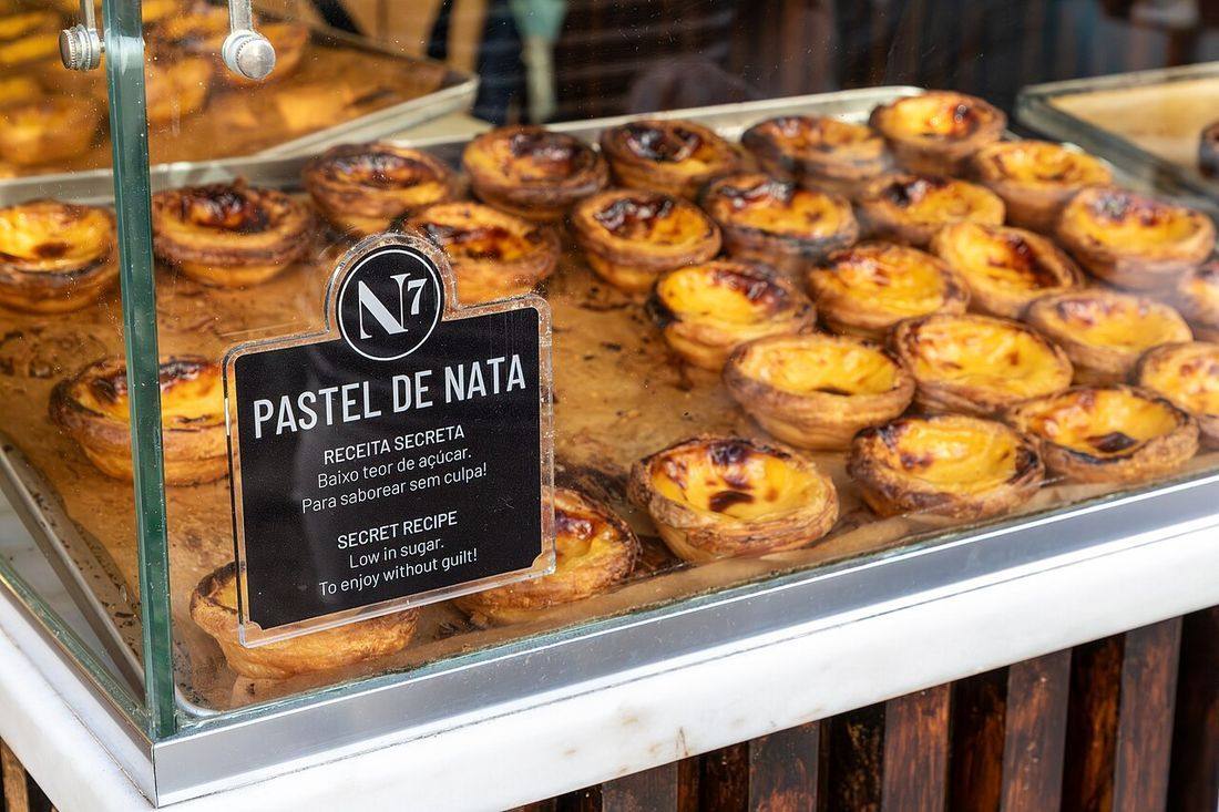 Pasteis De Nata — photograph from Wikimedia Commons