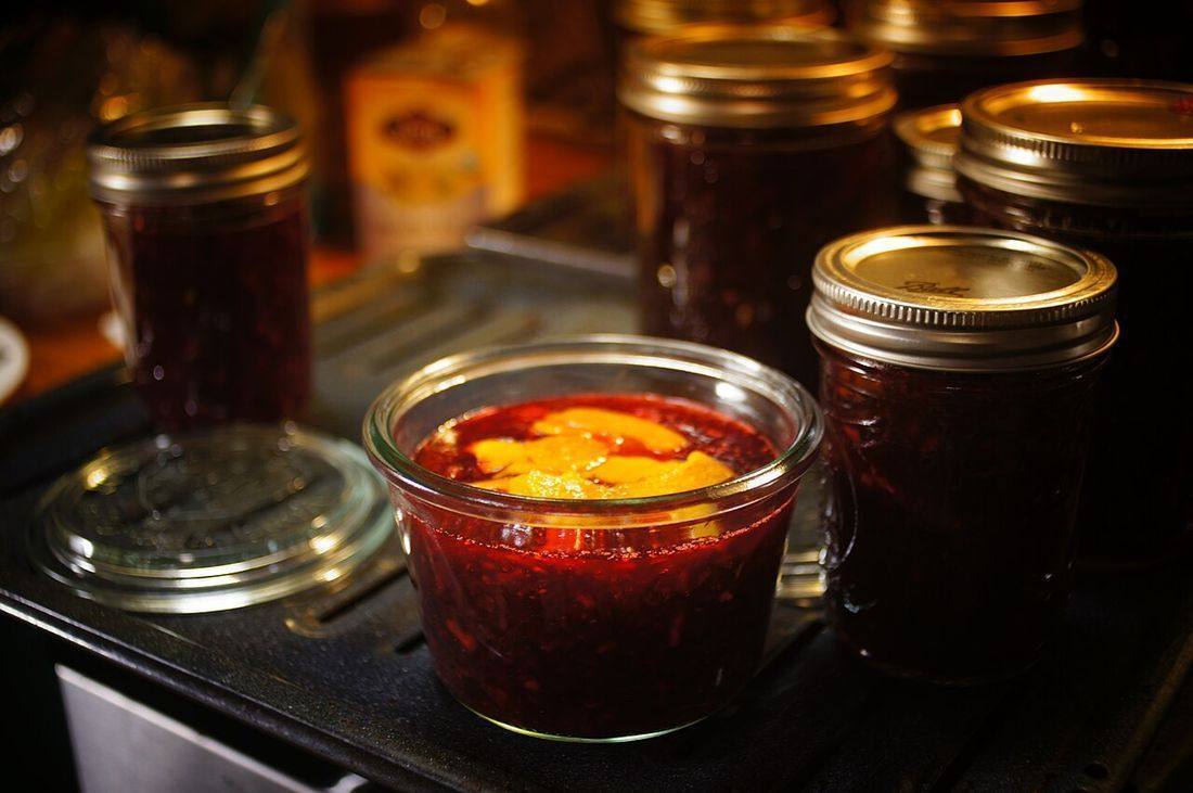 Cran-Pepper Jelly w Candied Calamondin Peel
