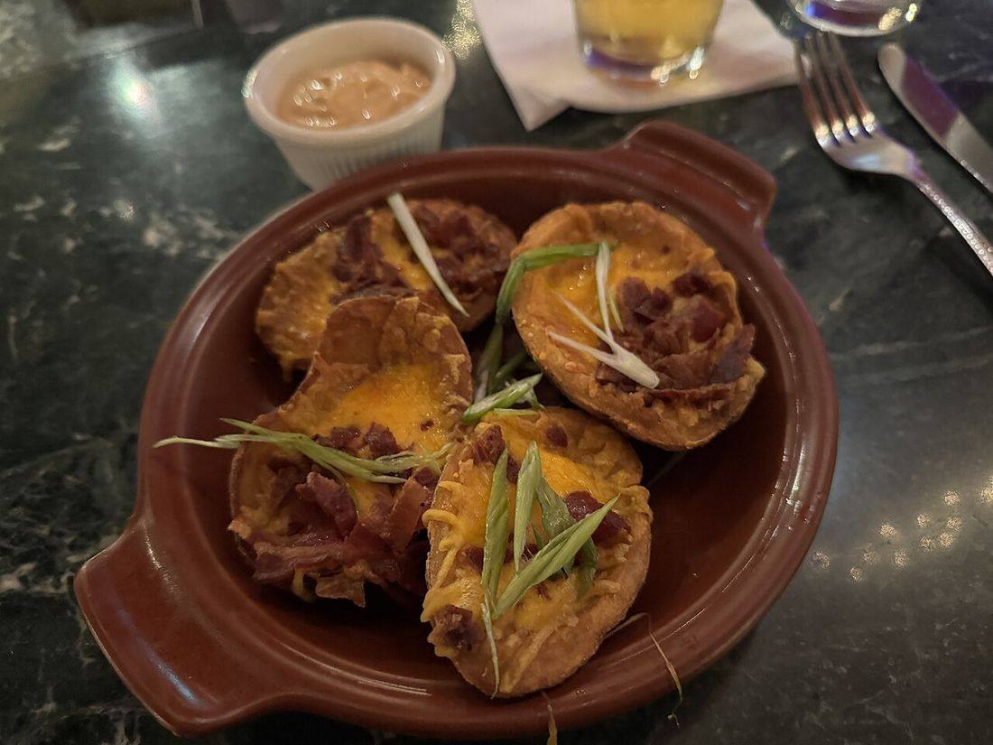 Max's of Burlingame - December 2024 - Sarah Stierch 04 (Potato Skins)