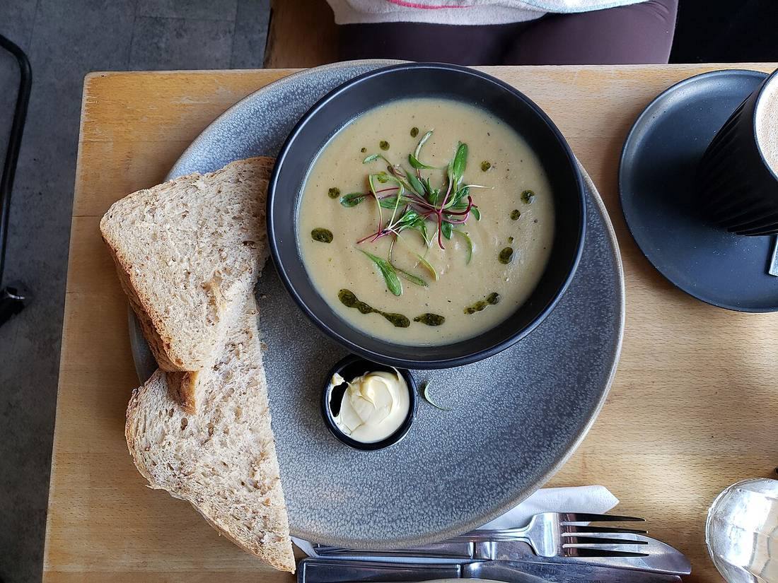 Cheesy cream of potato soup