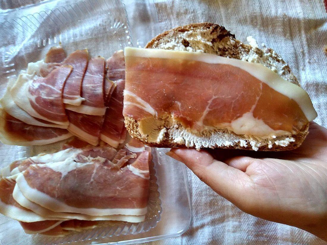 Kajmak and Pršut from Montenegro 02 (Prosciutto)