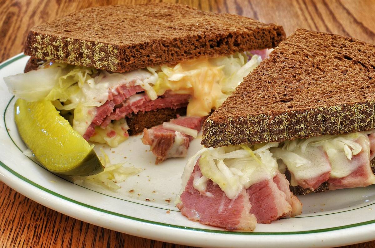 Golconda (NV, USA), Dwight D. Eisenhower Highway, Exit 205 -- 2022 -- 092957 (Pumpernickel)