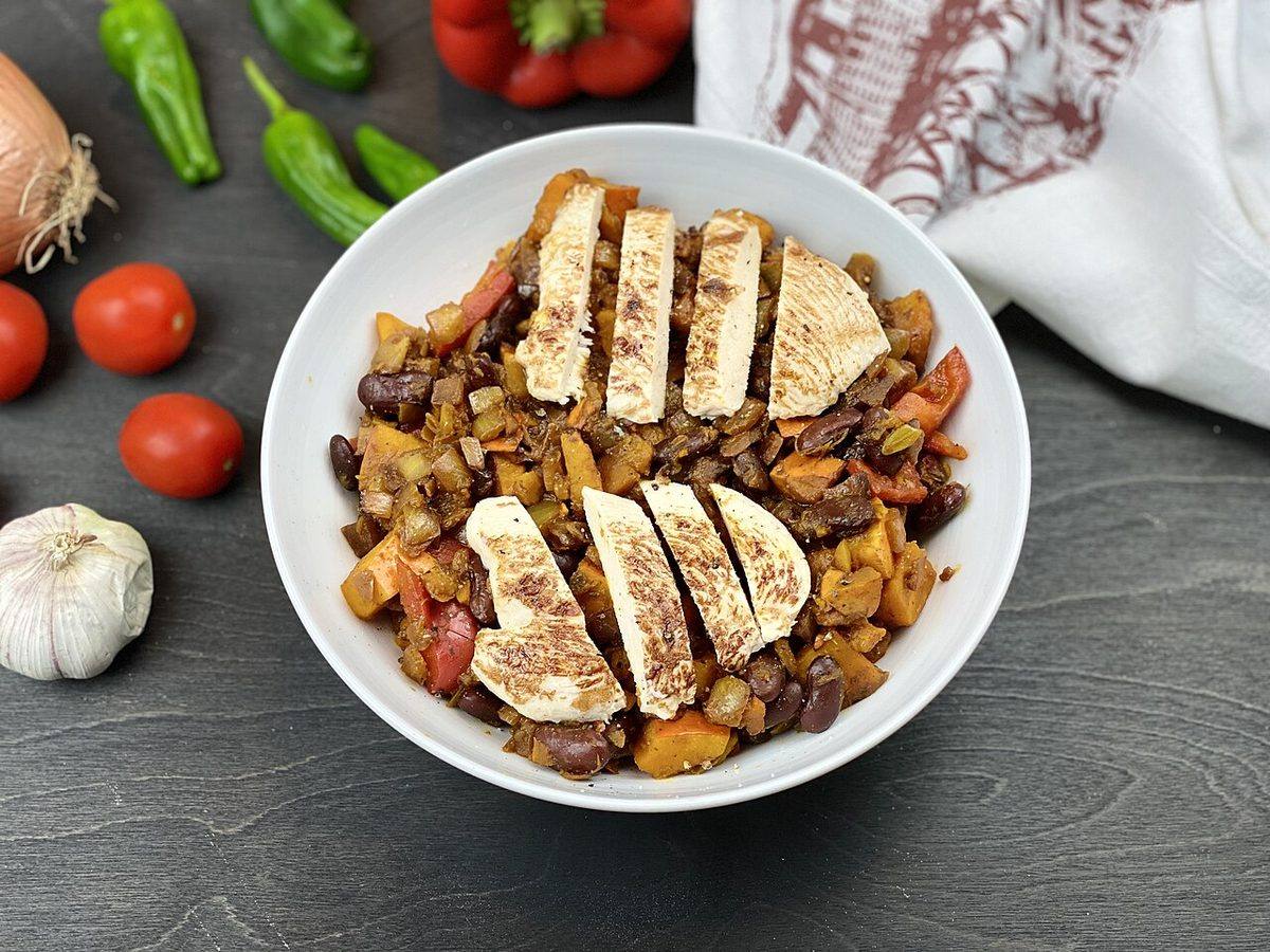 Healthy Chili with Chicken and Pumpkin - 49859052803 (Pumpkin Chili)