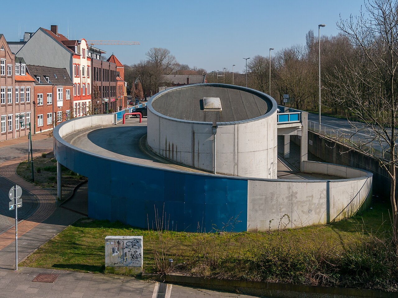 Ramps — representative photograph from Wikimedia Commons