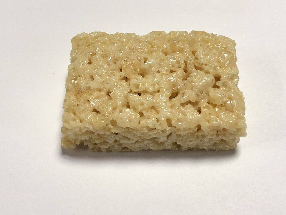 Rice Krispie Treats — photograph from Wikimedia Commons