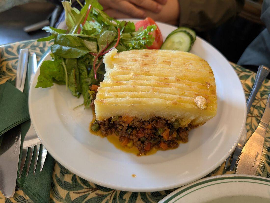 Shepherds pie - The Kew Greenhouse Cafe 2025-05-14