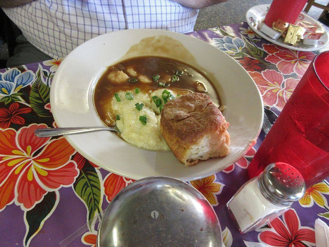 Elizabeth's Restaurant Shrimp and Grits Plate New Orleans