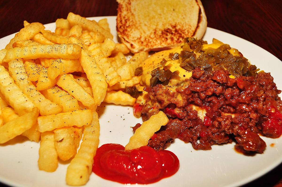 Sloppy joe sandwich with French fries (Sloppy Joes)