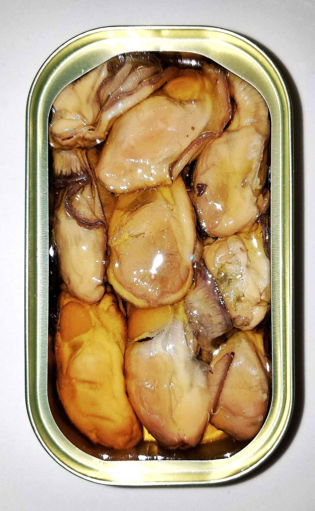 Smoked oysters in can - Massachusetts
