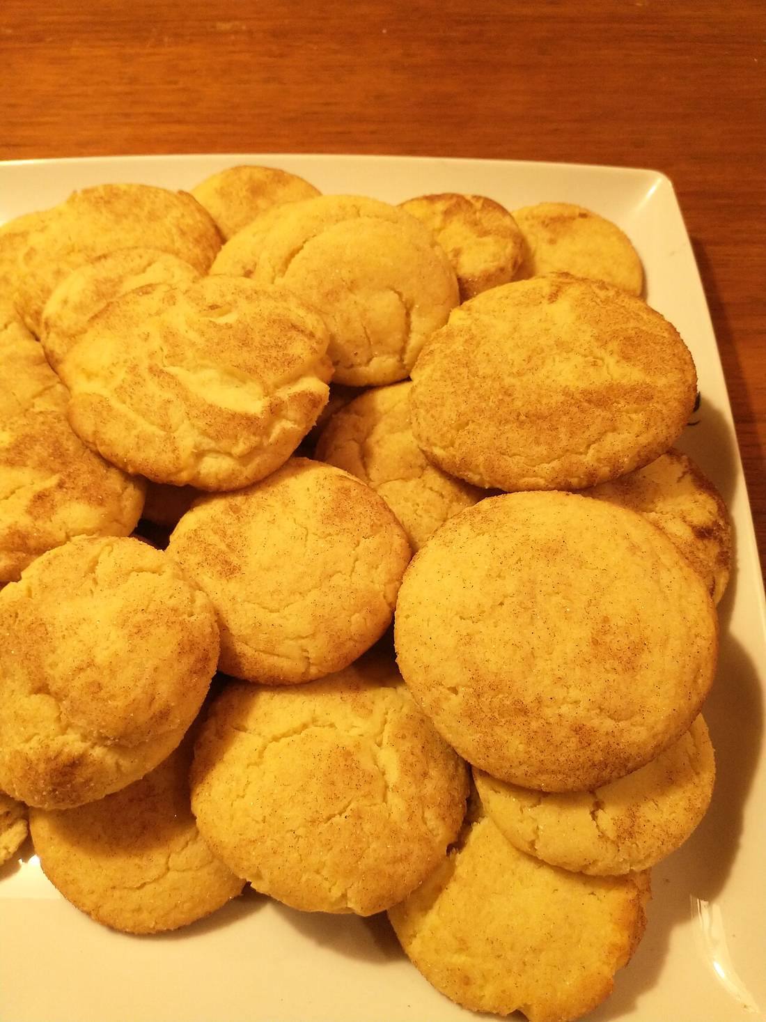 Snickerdoodles — photograph from Wikimedia Commons