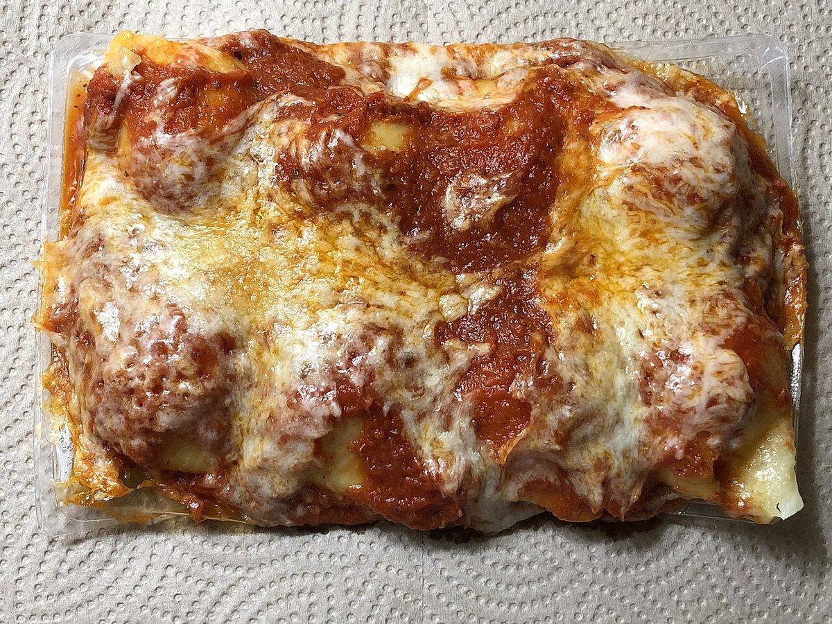 2020-11-04 22 06 54 Vitamia and Sons Homemade Italian Foods Gourmet Stuffed Shells covered with DiNa (Stuffed Shells)