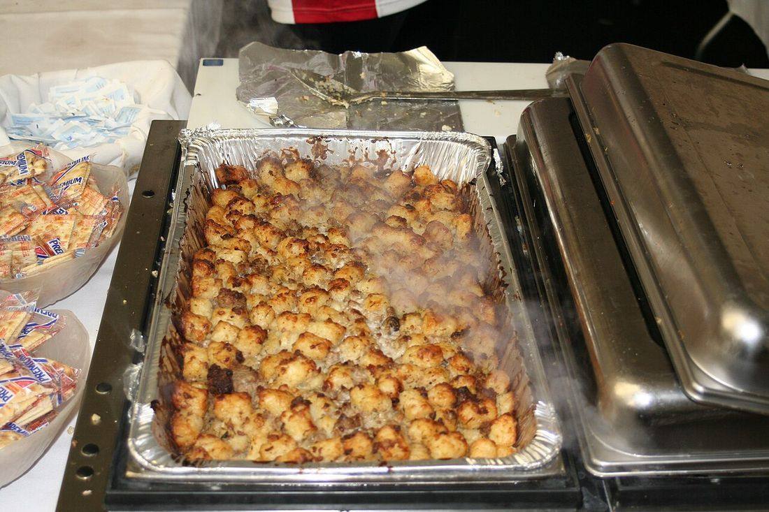 Tater Tot Hot Dish 2008 Winter Carnival (Tater Tot Casserole)