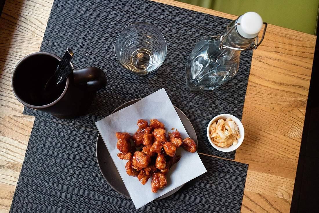Chicken teriyaki, Fried chicken, Asian cuisine in Krasnoyarsk, Russia (Teriyaki Sauce)