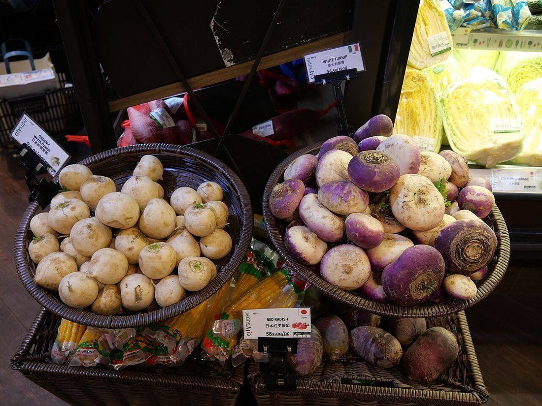 Japanese white turnips and Italian white turnips